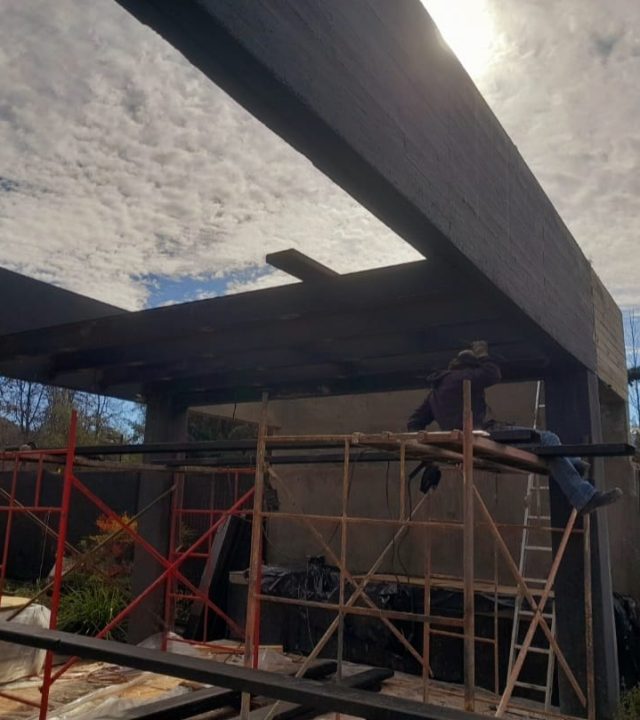 CONSTRUCCION DE VIVIENDAS